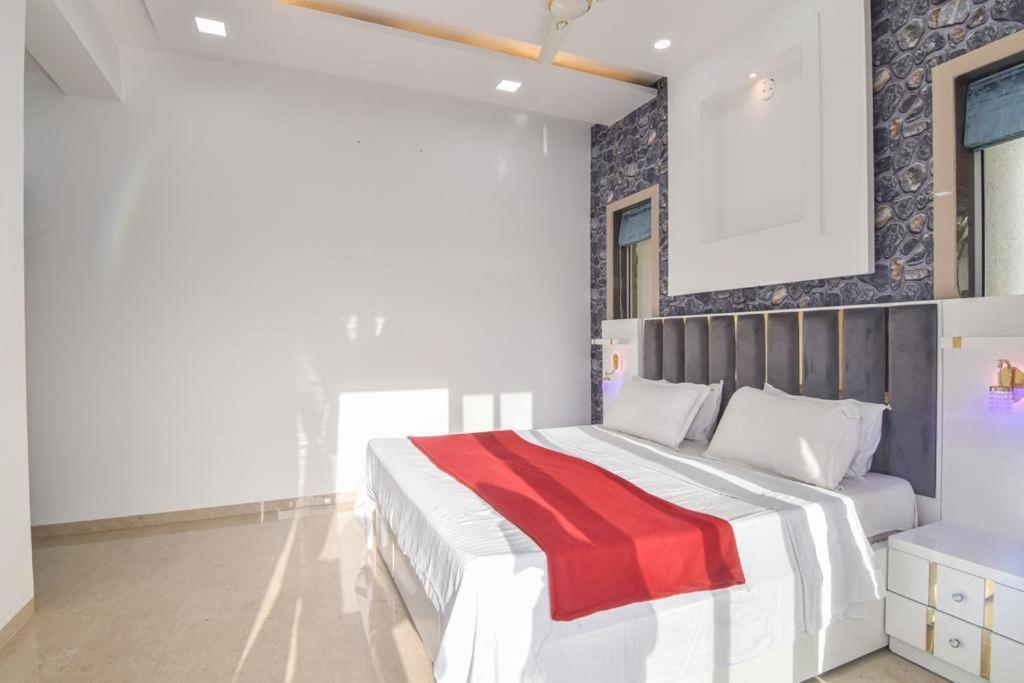 Royal Paradise Villa Lonavala Luaran gambar