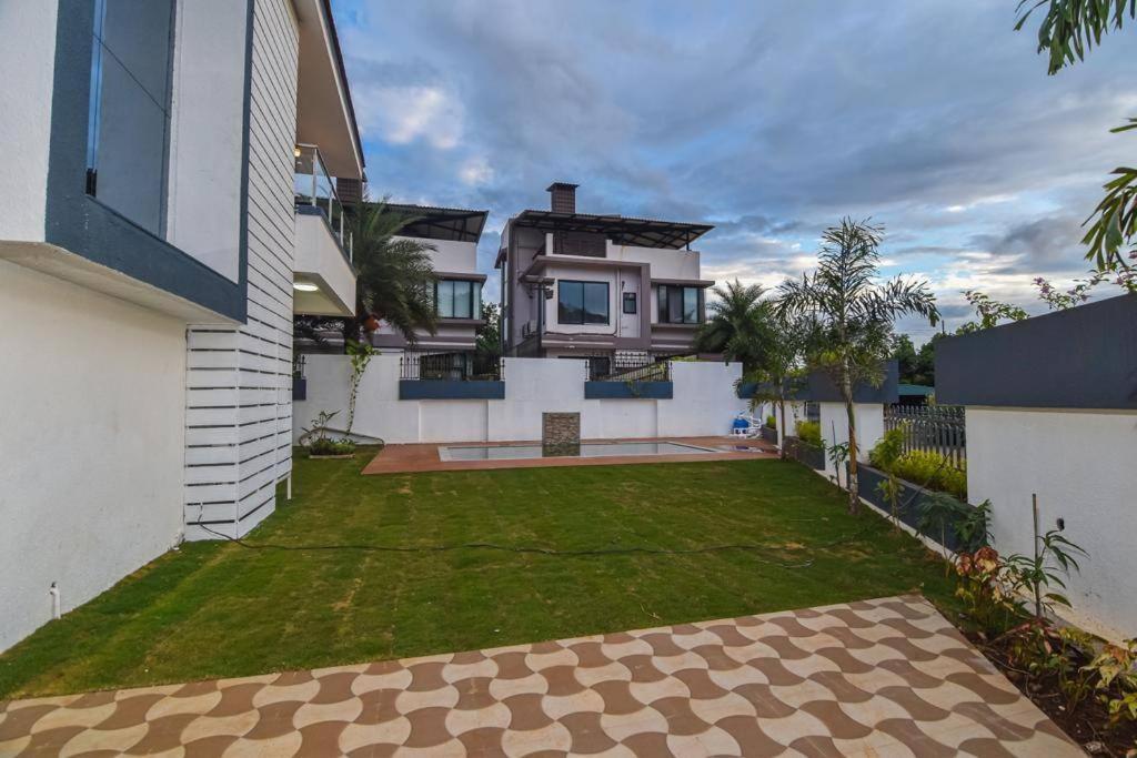 Royal Paradise Villa Lonavala Luaran gambar